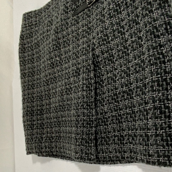Loft Woven Black & White Skirt - Petite Size 8 - NWT - Picture 4 of 9